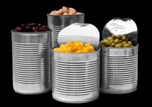 Risco em alimentos com embalagem danificada